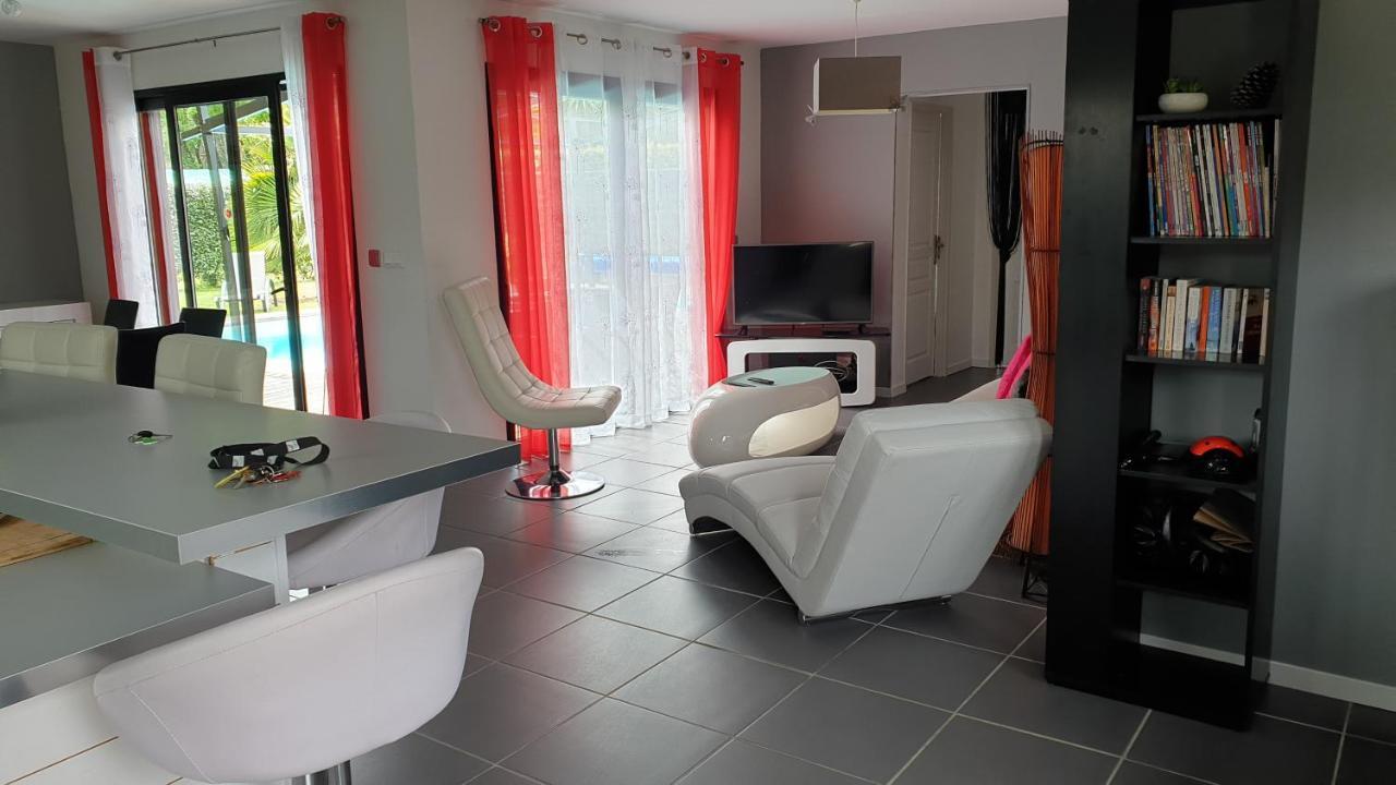 Villa Avec Piscine Chauffee Moliets-et-Maa Luaran gambar